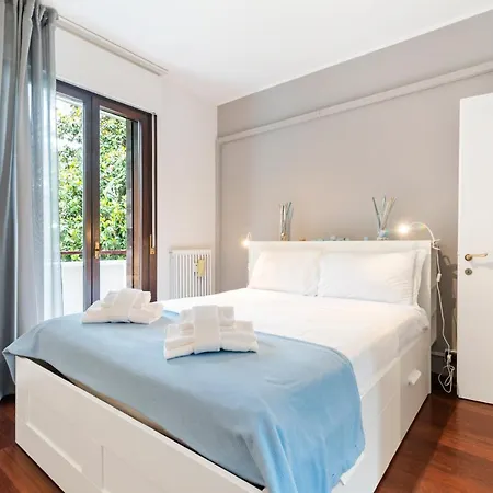 Guesthost - A Pochi Passi Da Prato Della Valle *